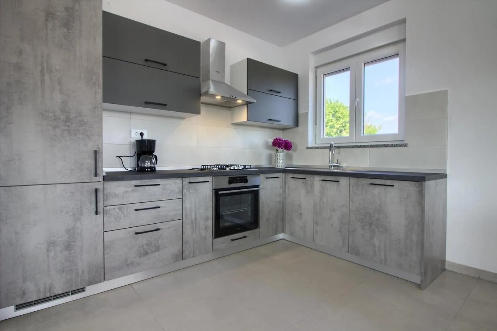 Vikendica Ferienhaus Mit Privatpool Fuer 8 Personen Ca 178 Qm In Pula, Istrien Istrische Riviera