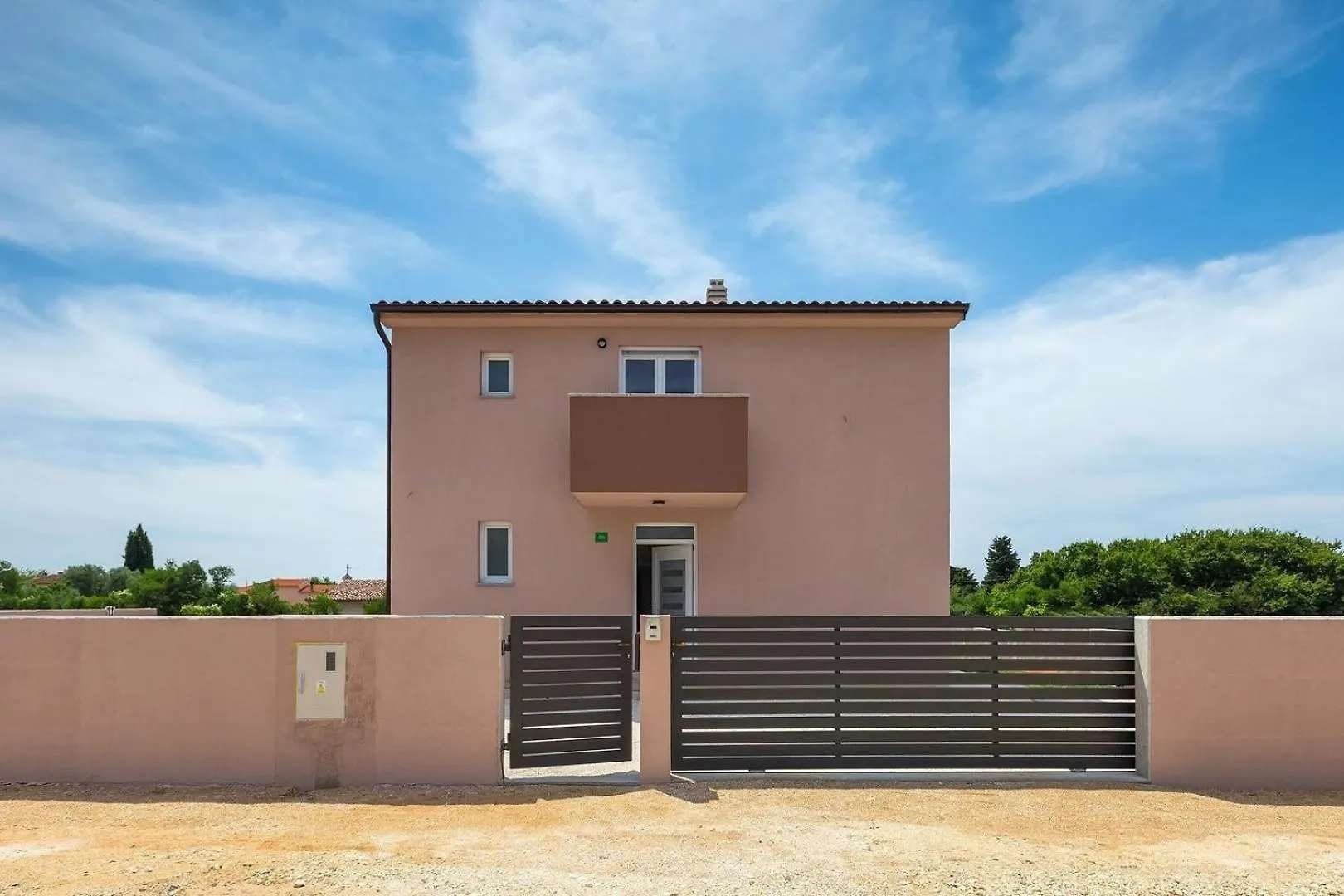 Vikendica Ferienhaus Mit Privatpool Fuer 8 Personen Ca 178 Qm In Pula, Istrien Istrische Riviera