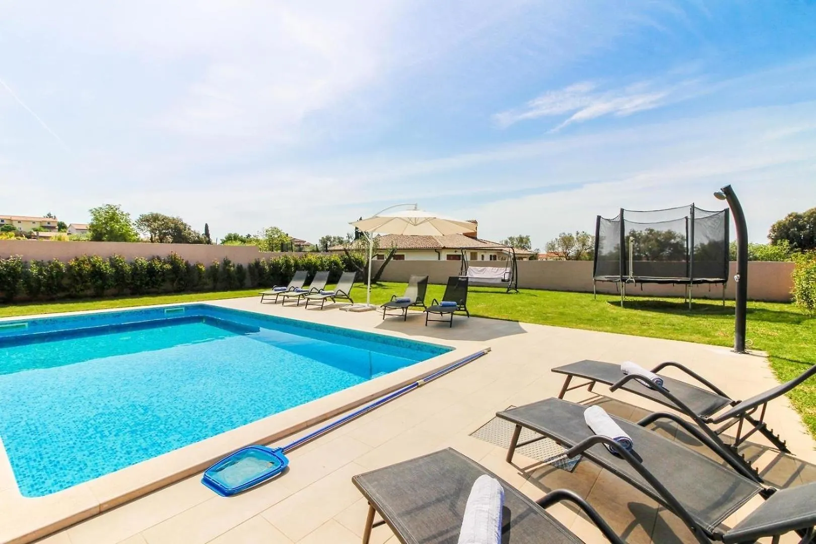 Vikendica Ferienhaus Mit Privatpool Fuer 8 Personen Ca 178 Qm In Pula, Istrien Istrische Riviera Croatia